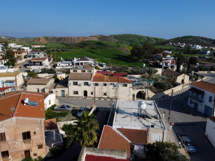 Image No.5-5 Bed House for sale