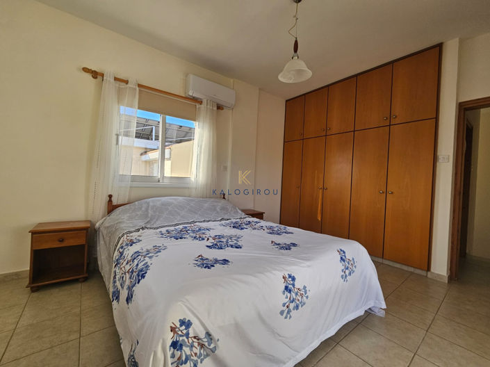 Image No.18-3 Bed House for sale