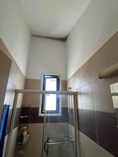 Image No.9-2 Bed House for sale