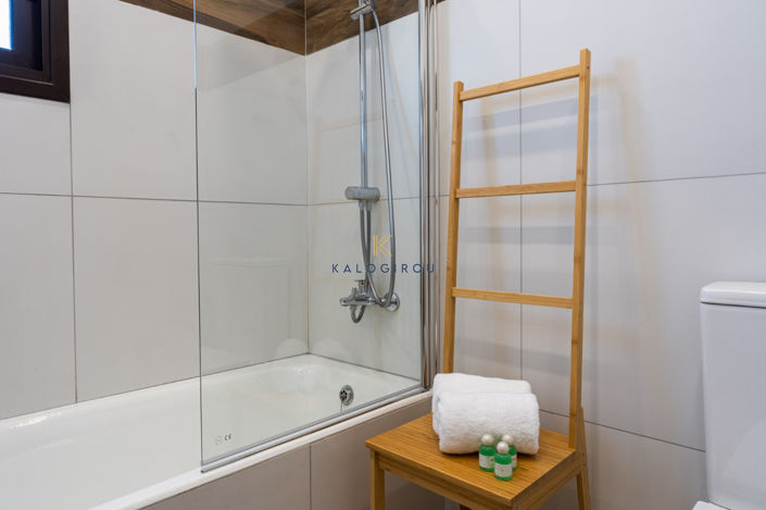 Image No.12-4 Bed House for sale