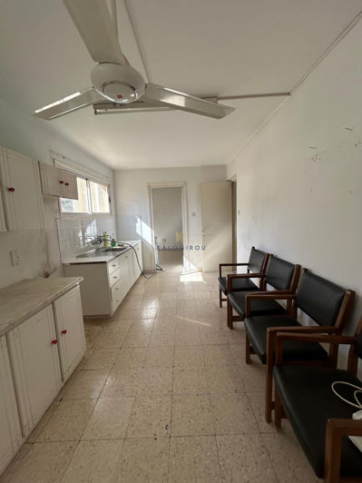 Image No.10-3 Bed House for sale