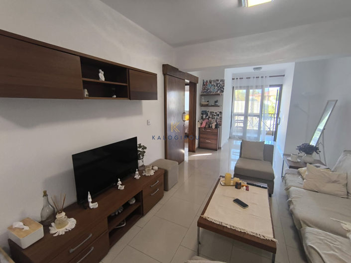 Image No.2-Appartement de 2 chambres à vendre à Leivadia