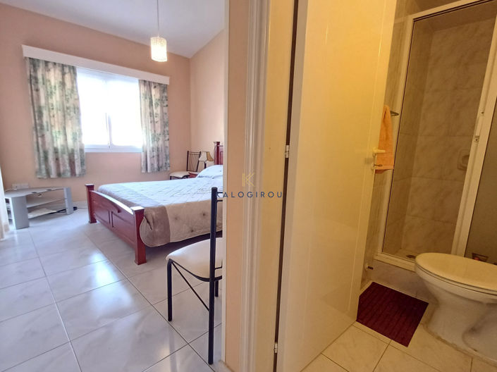 Image No.14-4 Bed House for sale