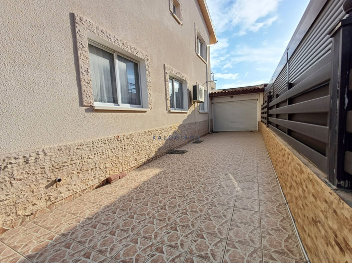 Image No.27-4 Bed House for sale