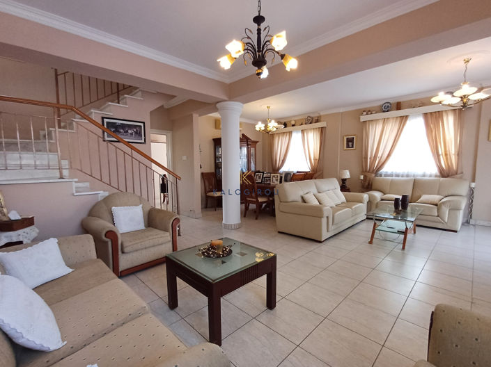 Image No.4-4 Bed House for sale