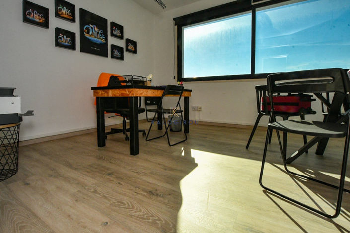 Image No.4-Commercial for sale