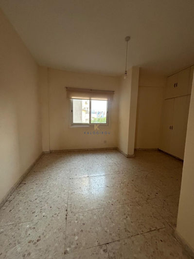 Image No.12-3 Bed Apartment for sale