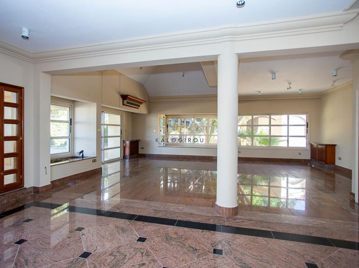 Image No.10-4 Bed House for sale