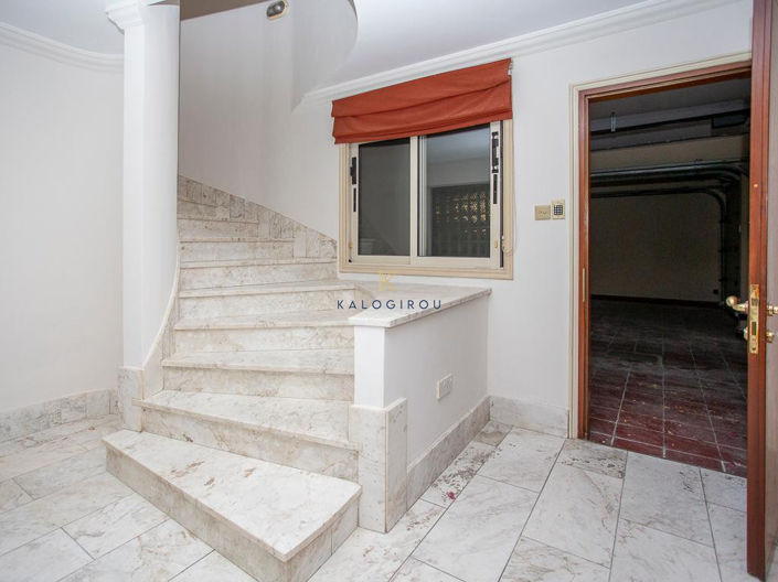 Image No.26-4 Bed House for sale