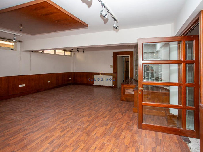 Image No.30-4 Bed House for sale