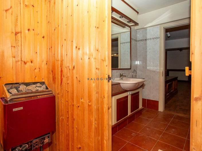 Image No.35-4 Bed House for sale