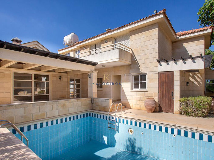 Image No.6-4 Bed House for sale