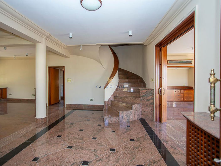 Image No.7-4 Bed House for sale