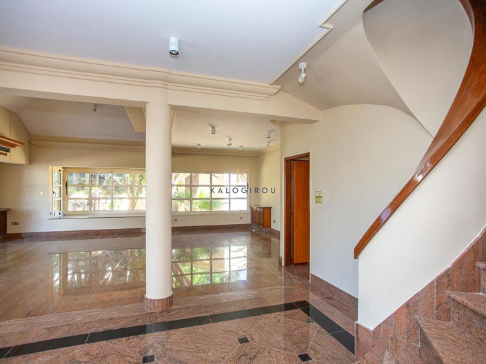 Image No.9-4 Bed House for sale