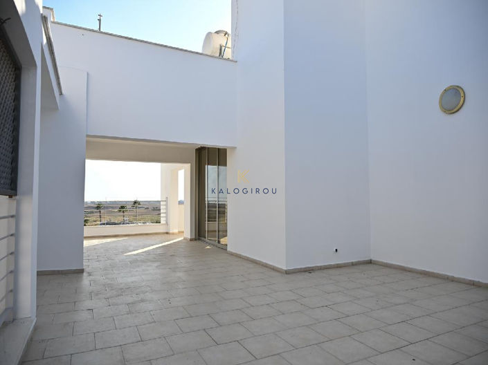 Image No.13-3 Bed Apartment for sale