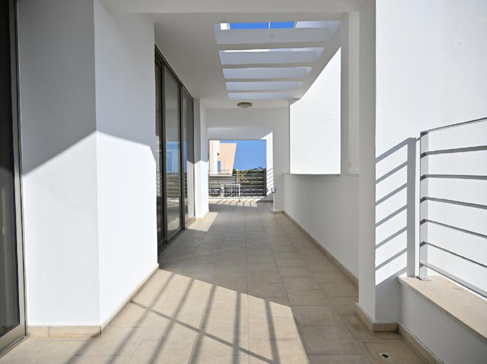 Image No.15-3 Bed Apartment for sale