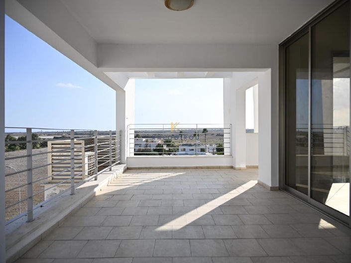 Image No.6-3 Bed Apartment for sale