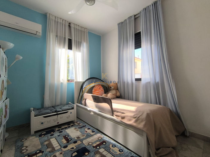 Image No.13-4 Bed House for sale