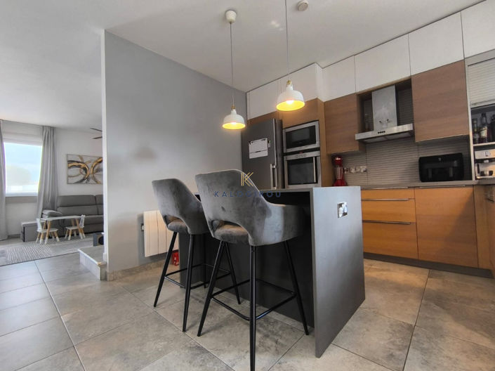 Image No.6-4 Bed House for sale