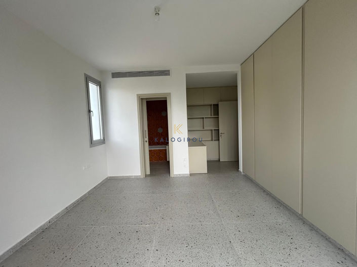 Image No.13-Appartement de 4 chambres à vendre à Larnaca