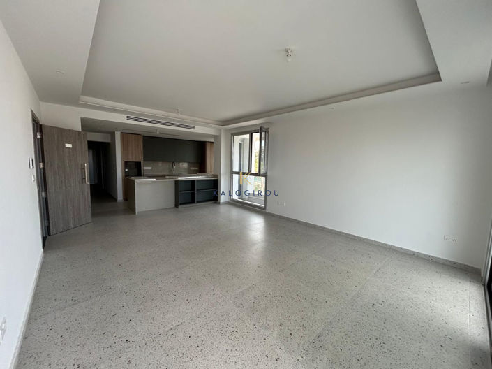 Image No.2-4 Bed Apartment for sale