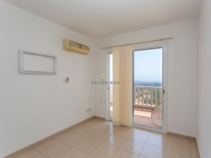 Image No.10-1 Bed Apartment for sale