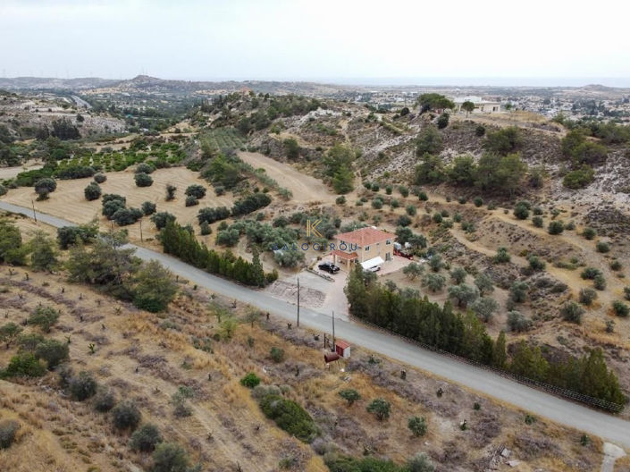 Image No.3-3 Bed House for sale