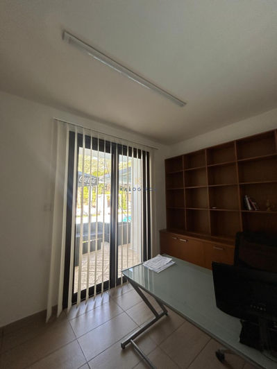 Image No.13-5 Bed House for sale