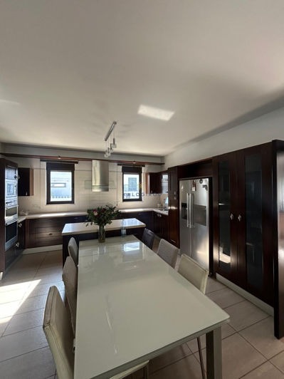 Image No.14-5 Bed House for sale
