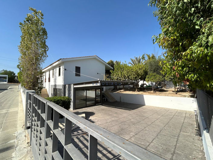 Image No.31-5 Bed House for sale