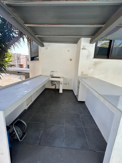 Image No.32-5 Bed House for sale