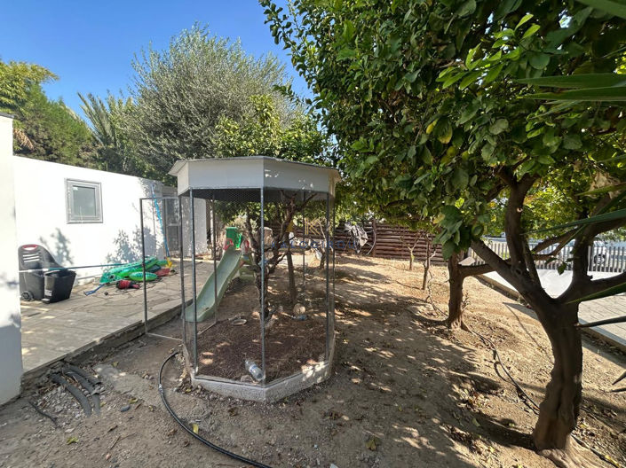 Image No.33-5 Bed House for sale