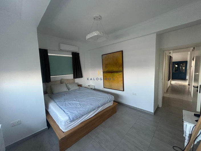 Image No.10-3 Bed Apartment for sale