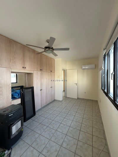 Image No.15-3 Bed House for sale