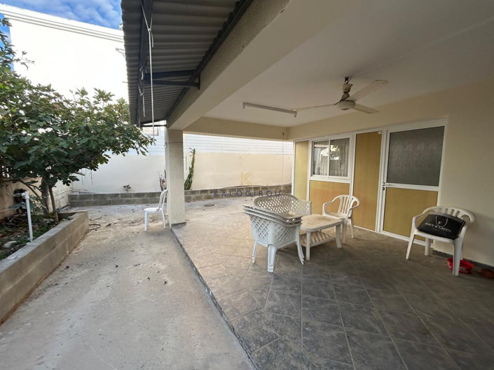 Image No.28-3 Bed House for sale