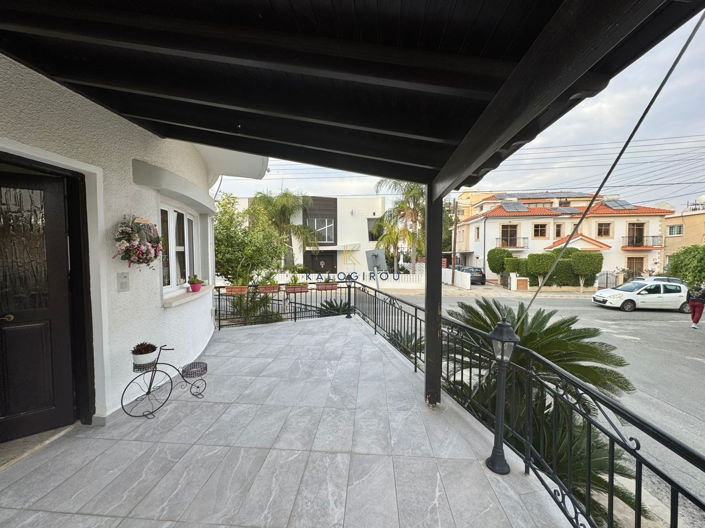 Image No.13-4 Bed House for sale