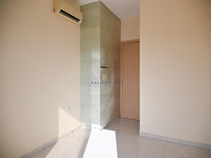 Image No.12-3 Bed Apartment for sale