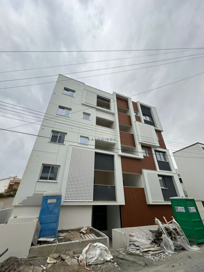 Image No.1-2 Bed Apartment for sale