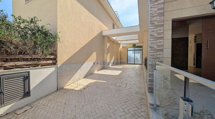 Image No.17-3 Bed House for sale