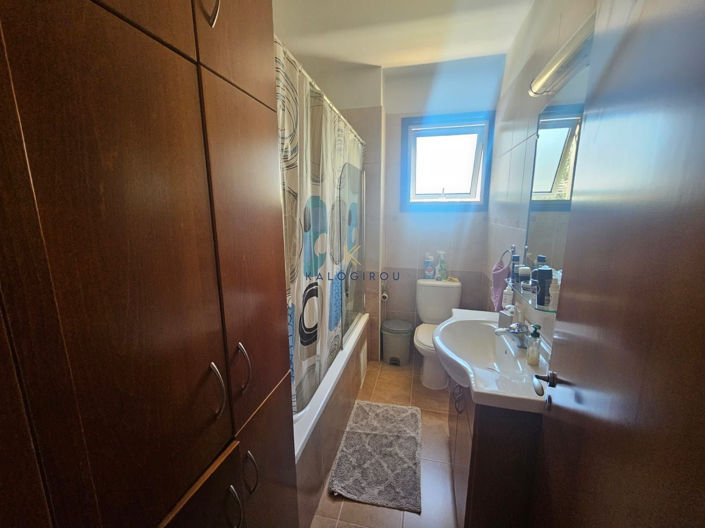 Image No.8-2 Bed Apartment for sale