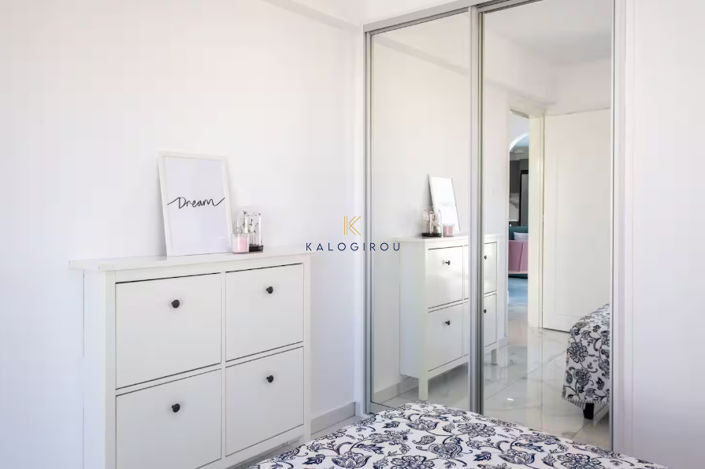 Image No.13-2 Bed Apartment for sale