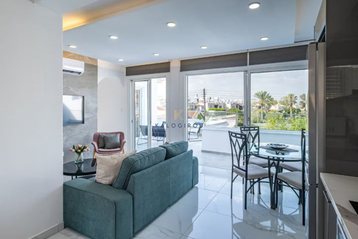 Image No.4-2 Bed Apartment for sale