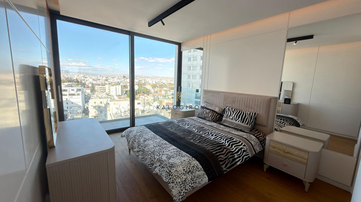 Image No.11-3 Bed Apartment for sale