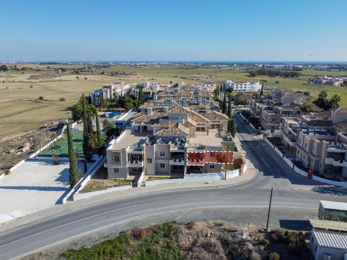 Image No.9-2 Bed Apartment for sale