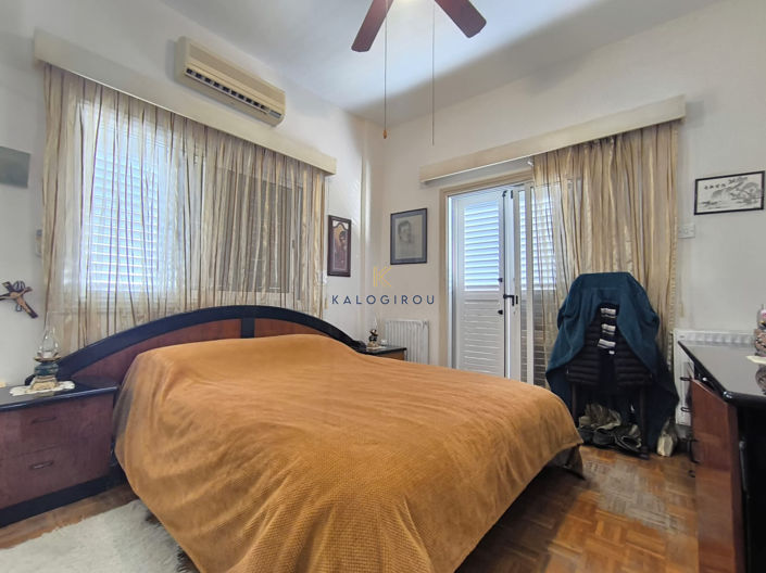 Image No.14-3 Bed House for sale