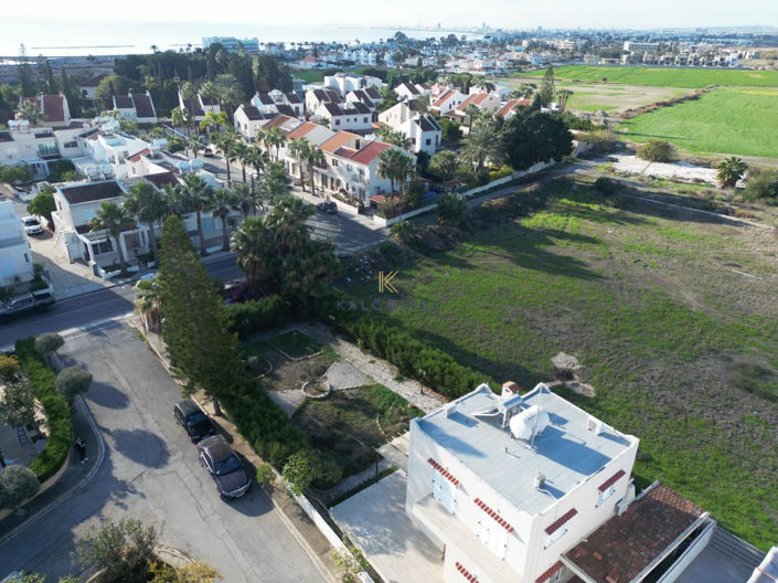 Image No.30-3 Bed House for sale