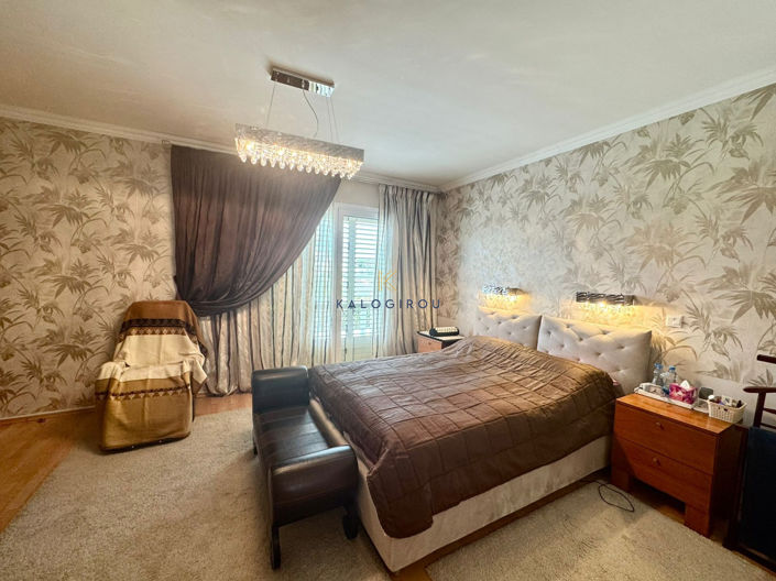 Image No.9-4 Bed House for sale