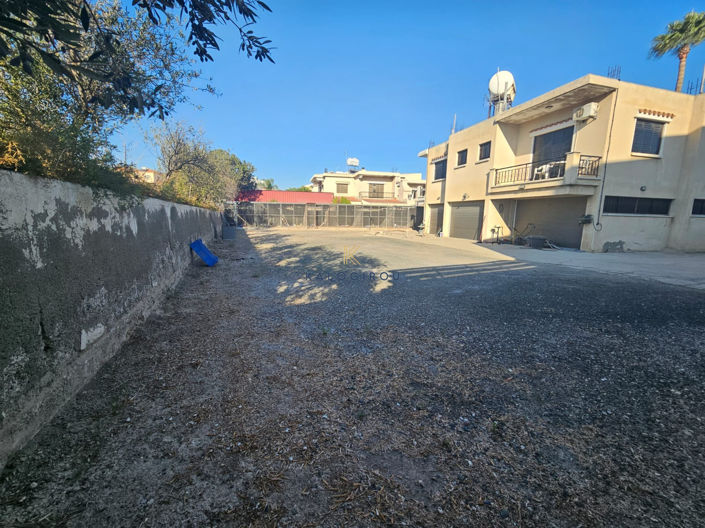 Image No.15-3 Bed House for sale