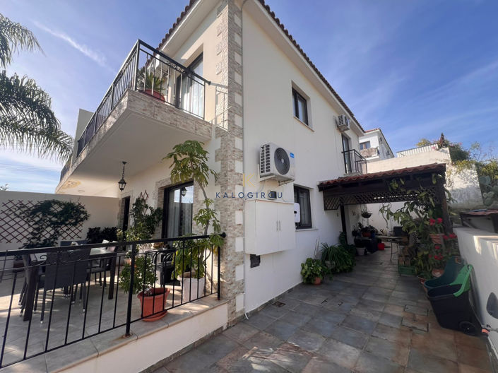 Image No.14-3 Bed House for sale