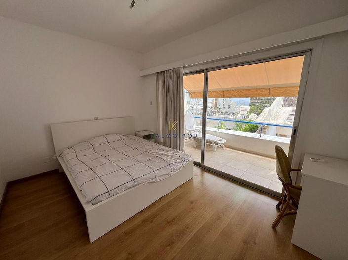 Image No.16-9 Bed Apartment for sale